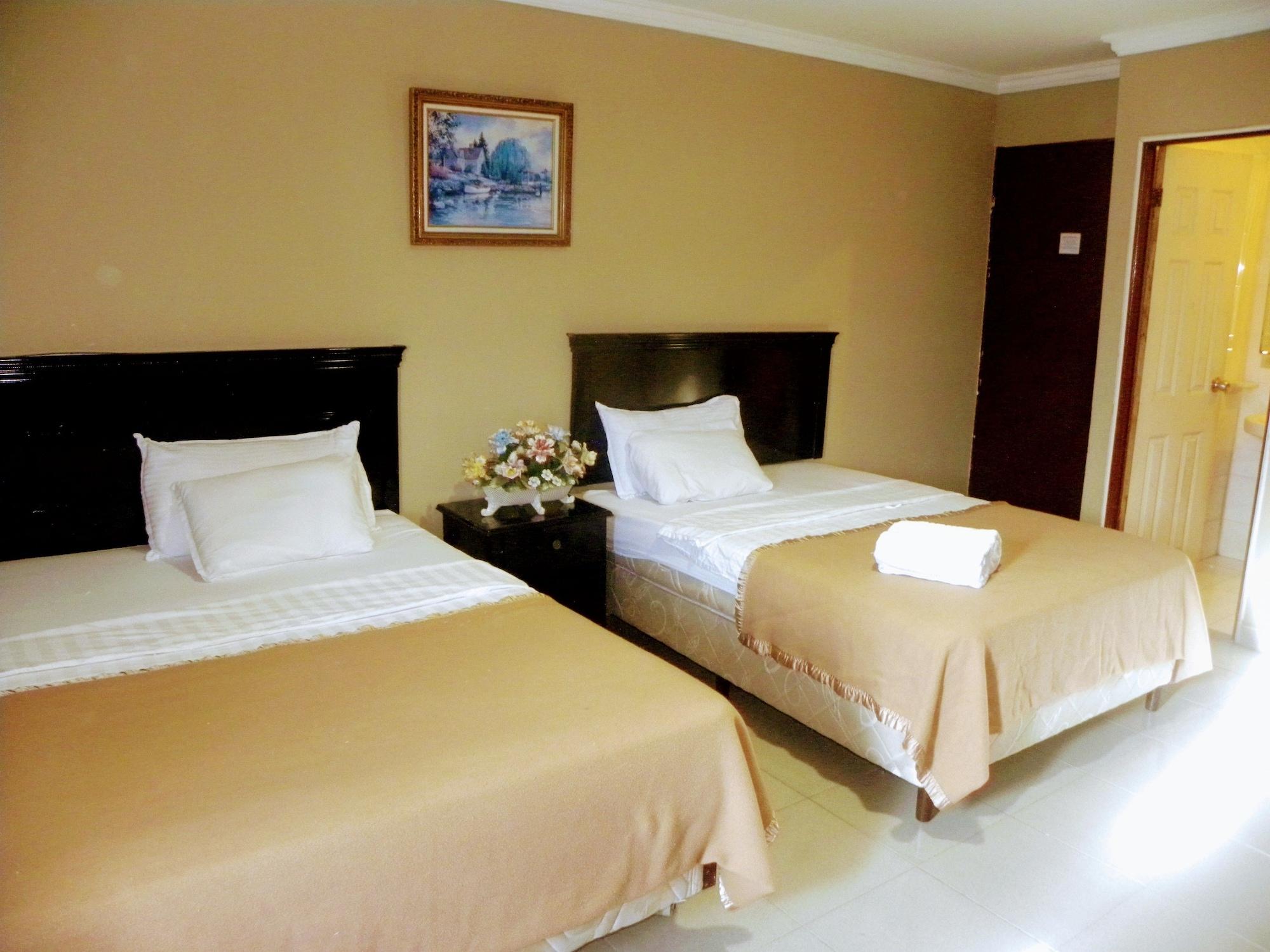 Meryland Hotel Colon Extérieur photo
