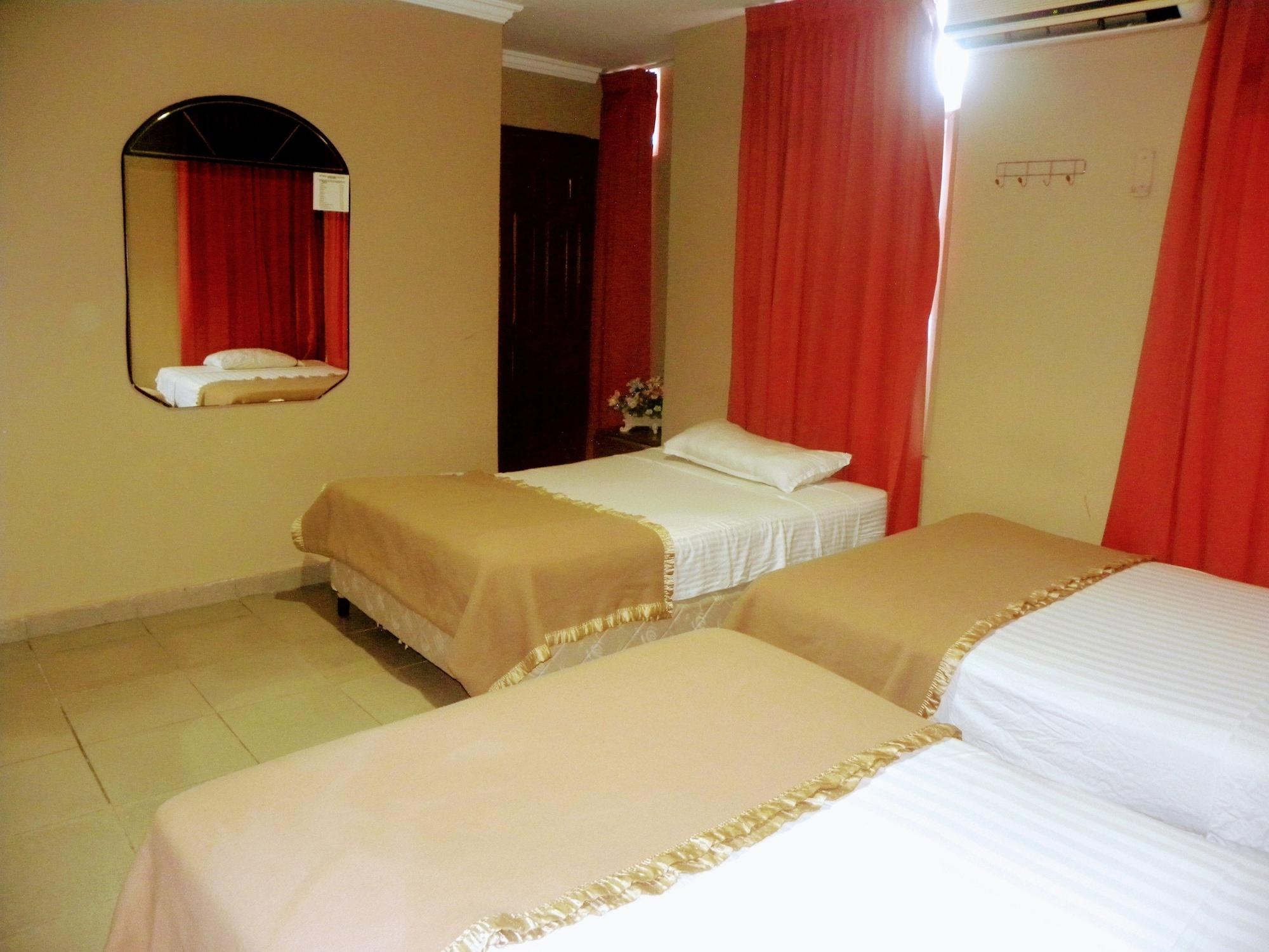 Meryland Hotel Colon Extérieur photo