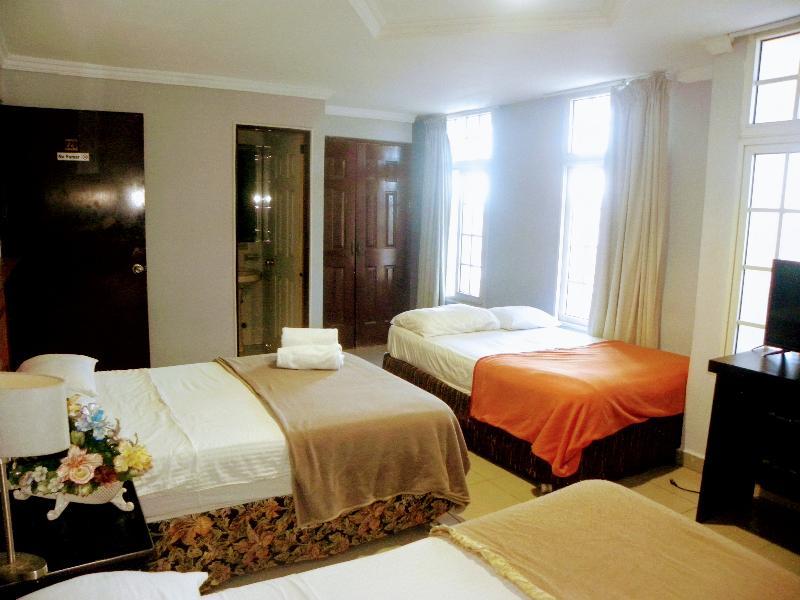 Meryland Hotel Colon Extérieur photo