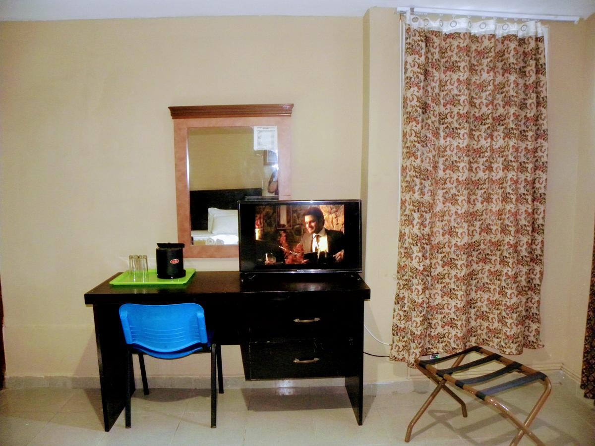 Meryland Hotel Colon Extérieur photo